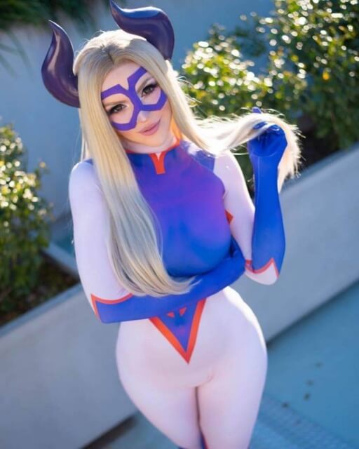 Sexy Cosplay Girls These Girls Know a Thing or Two About Cosplay 