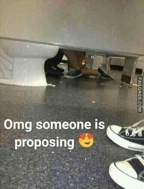 Omg Someone is Proposing Meme