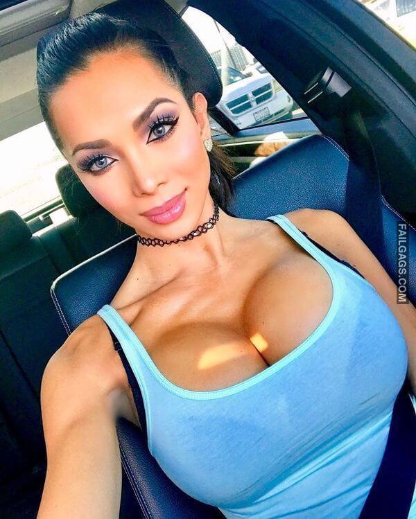Sexy Girls Seat Belt Strap Boobs 