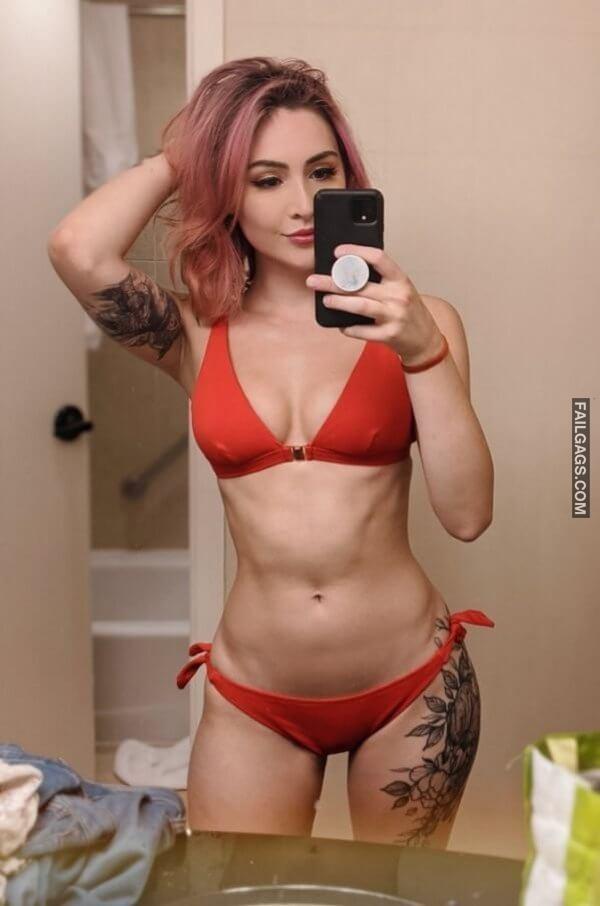 Hot Girls With Dyed Hair 7