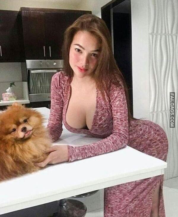 Sexy Girls With Big Tits Awesome Downblouse 10