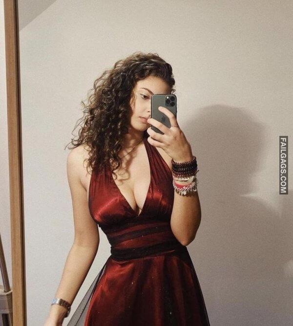 Super Hot Girls Taking Selfie 16