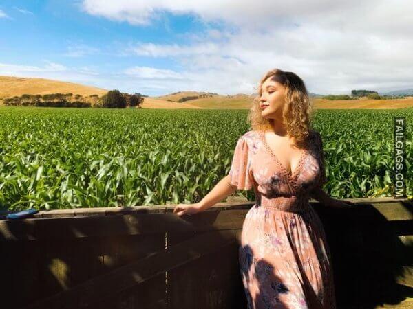 Hot Girls With Big Tits in the Great Outdoors 7