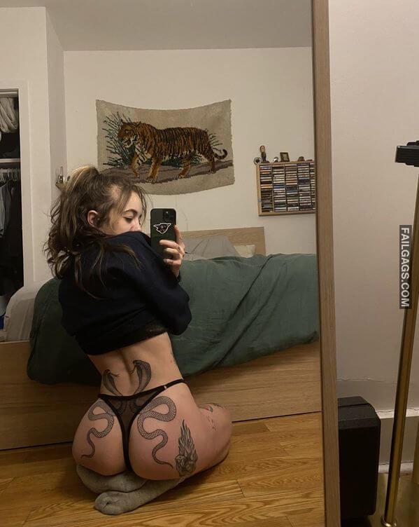 hot girls with big ass in Thong 13