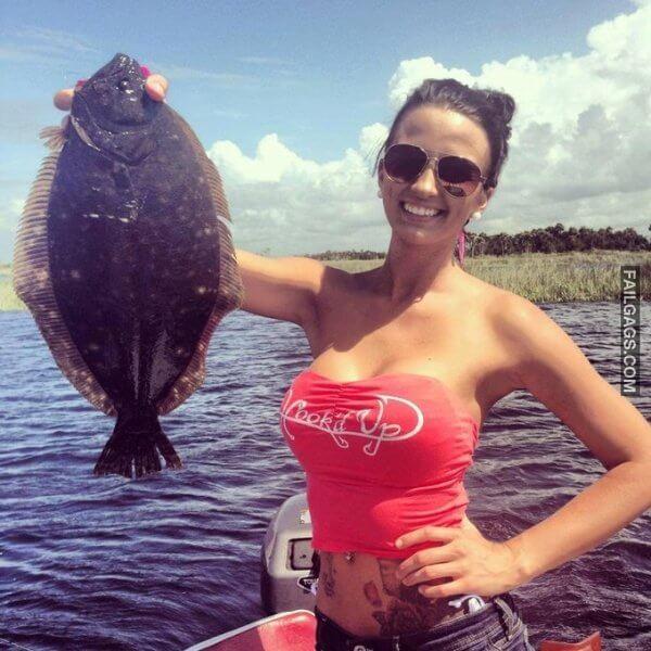 sexy Girls Gone Fishin 9