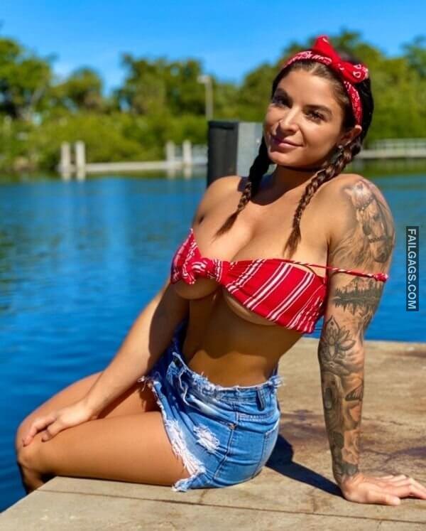adorable girls with perfect body 8