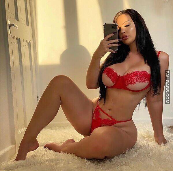 sexy teen girls with perfect figure in Lingerie 6