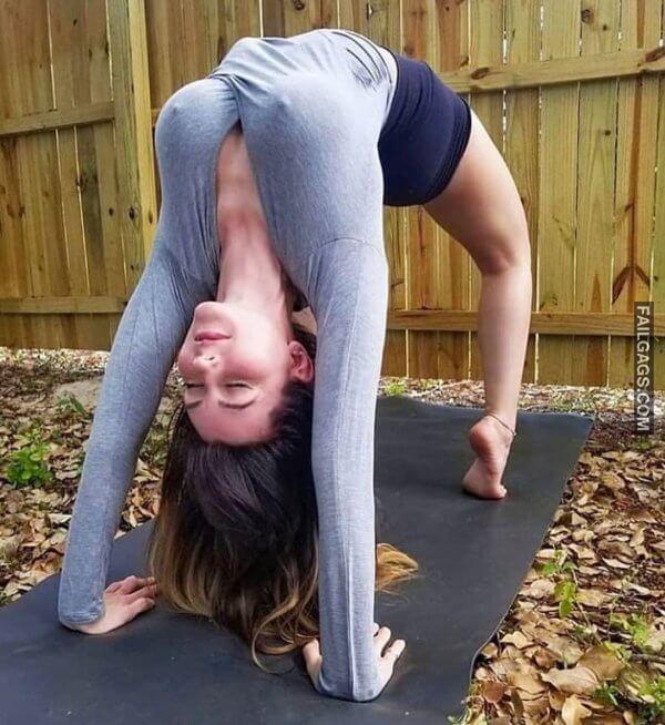 hot busty girls braless 3