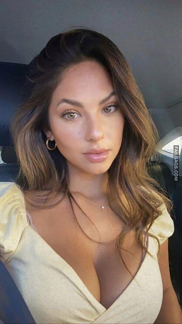 cute teen Girls in Seat Belt Strap Boob showing big boobs 17