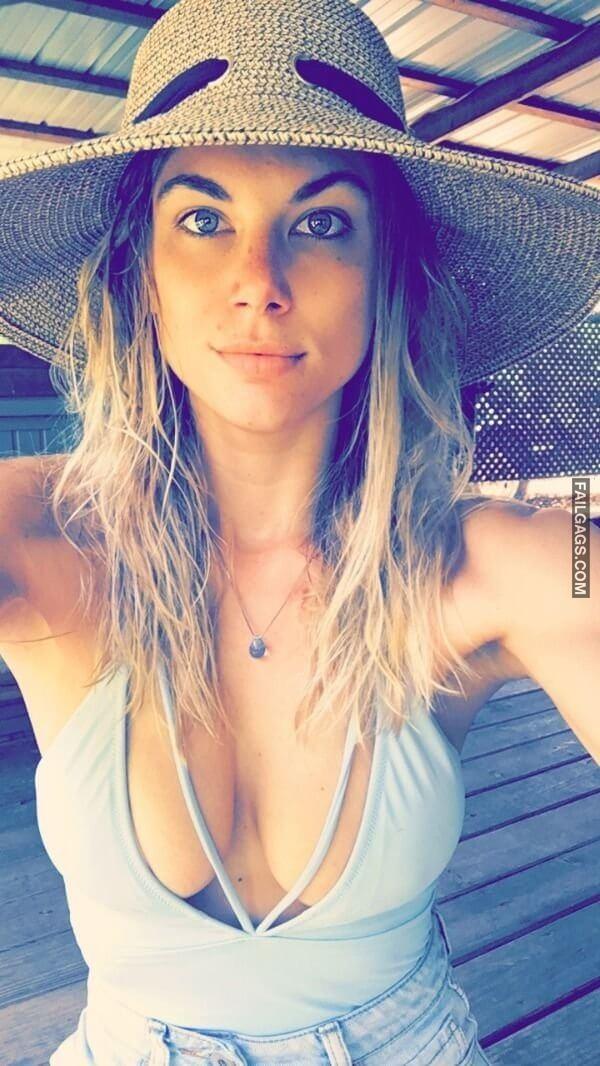 sexy teen girls with big boobs taking selfie 17