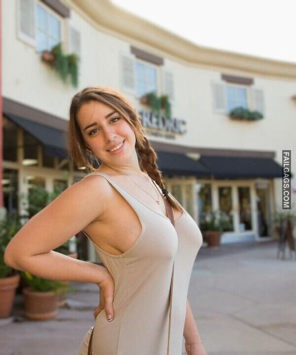 Sexy Girls With Big Boobs Showing Off Their Sideboob 6