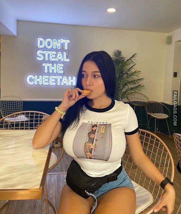 Sexy Big Tits Girls Showing Hot Body 2