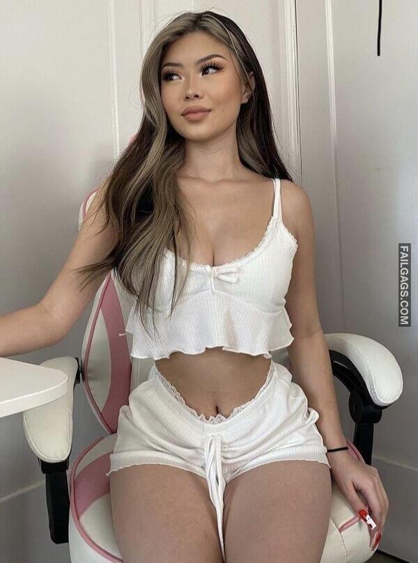 Hot Asian Girls With Big Boobs 12