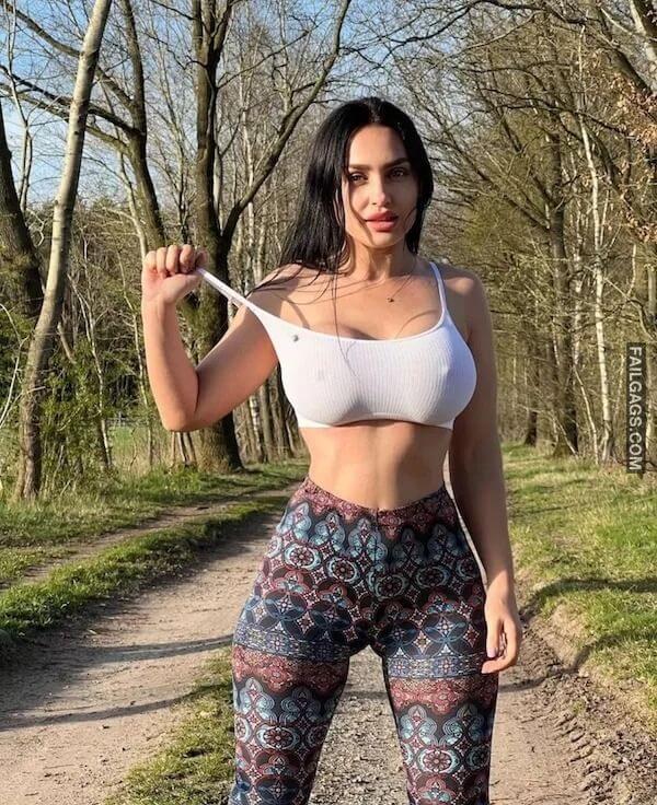 Hot Teen Girls With Hot Body Tugging on Clothes 11