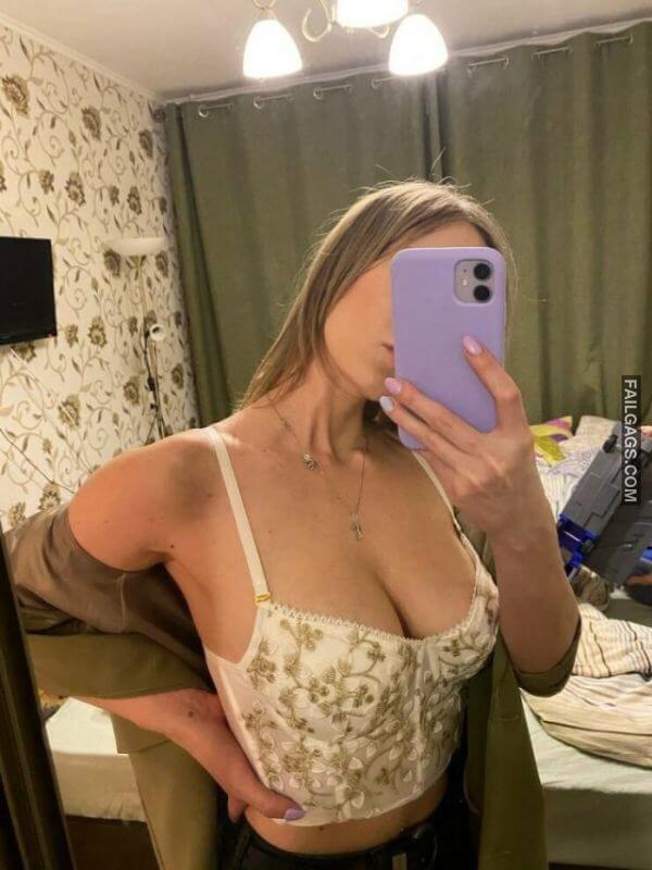 Hot Blondes Girls With Big Boobs 4