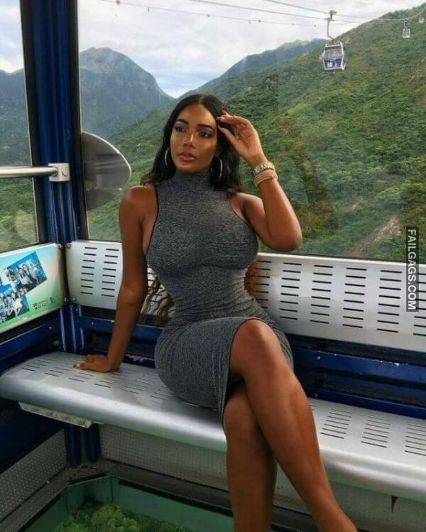 Sexy Teen Girls in Tight Dresses Showing Hot Figure 5