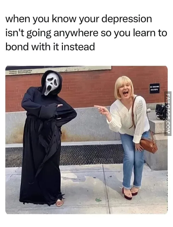 14 Random Funny Memes to Get You Through the Day (7)